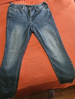 True Religion Jennie Curvy Super Skinny Jeans